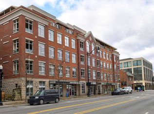 845 N High St #302, Columbus, OH 43215