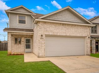 9683 Shorebird Ln, San Antonio, TX 78245