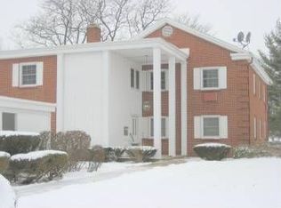 1730 Wellington Rd APT 5, Lansing, MI 48910