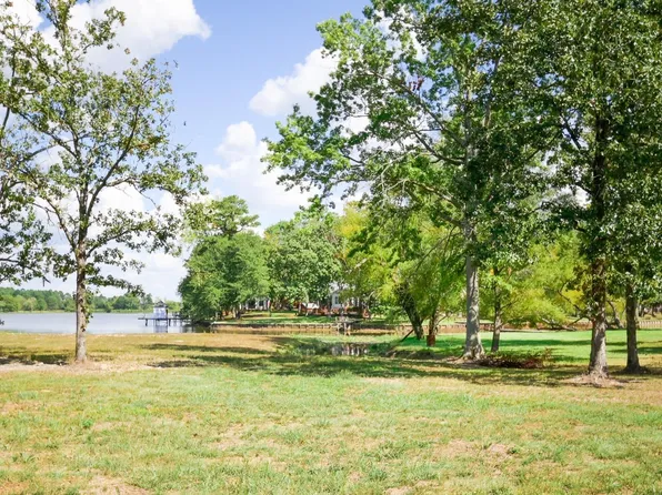 (undisclosed Address), Mena, AR 71953
