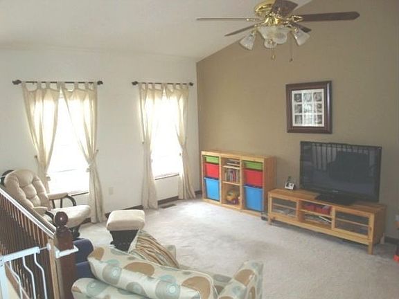 4th image of 141 Indian Creek Dr