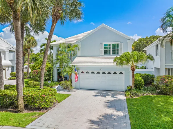 16 Hampton Court, Palm Beach Gardens, FL 33418