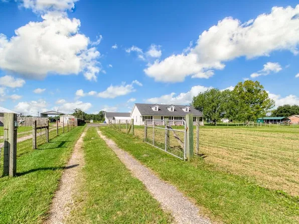 4457 River Rd, Hilliard, FL 32046