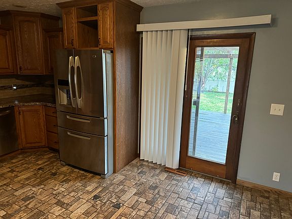 4th image of 2206 Shalimar Dr