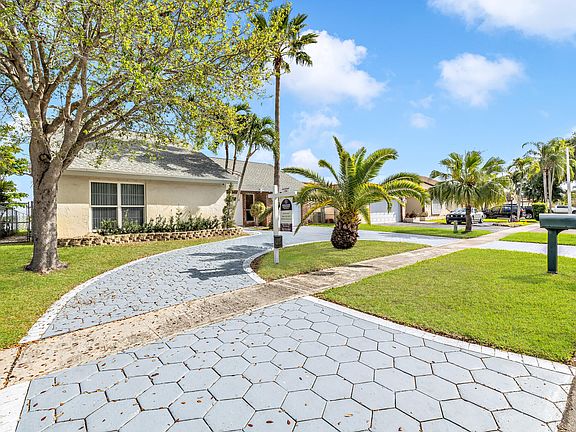 4th image of 11951 NW 35th Street