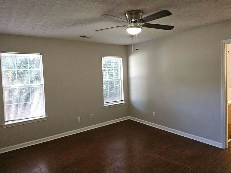 12205 Cypress Way — Photo 37
