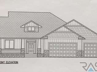 2605 W Bitterroot St, Sioux Falls, SD 57108