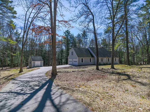 20 Toon Lane, Lee, NH 03861