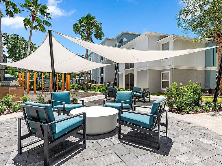 C154030_Amara_Metrowest_Outdoor_Lounge_05_T3A1443