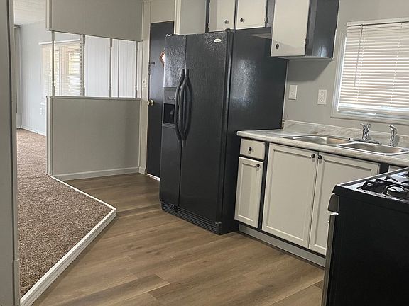 5th image of 182 Lakeview Dr