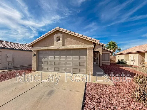 15724 W Smokey Dr Photo 1