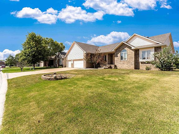 3rd image of 4327 N Barton Creek Cir