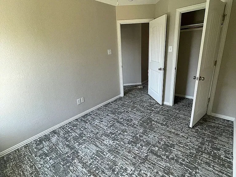 8107 Arbor Ave — Photo 3