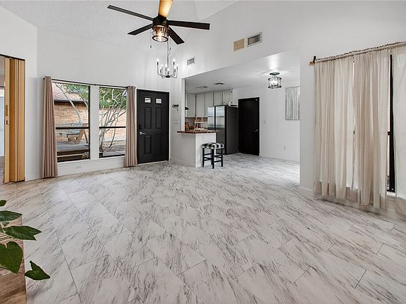 5th image of 7162 Windbrook Ln