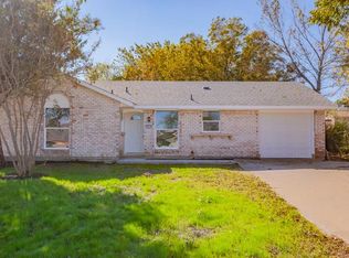 2614 Whippoorwill Dr, Mesquite, TX 75149