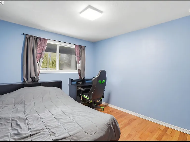 3705 NE 137th Ave — Photo 11