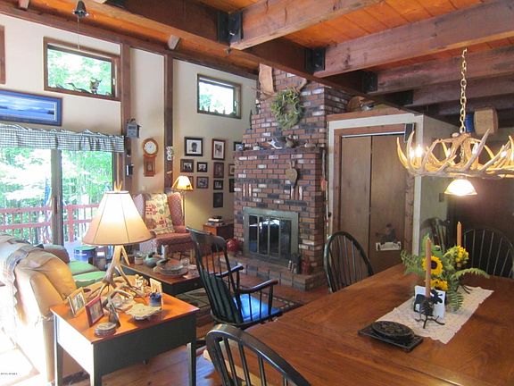 5th image of 40 Eagle Rock Way
