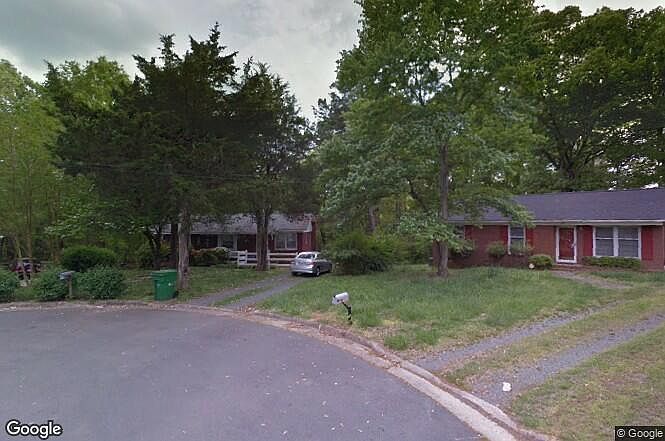 104 Ellenwood Court