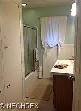 3rd image of 499 Abbyshire Dr