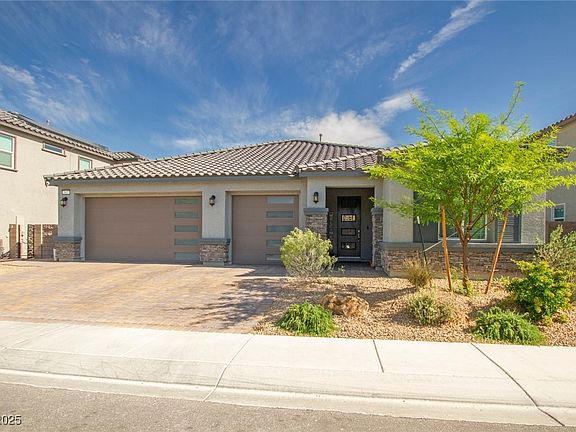 2nd image of 3817 Grazing Gazelle Ave