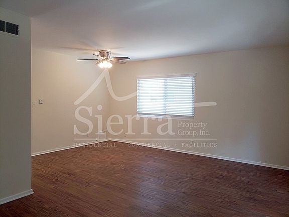 2nd image of 42 Broadmoor Plz Unit 3