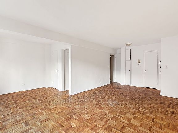 4th image of 335 E 51st St APT 6g