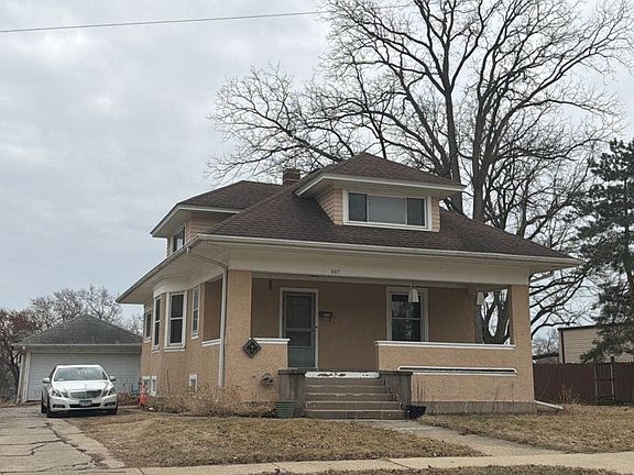 3rd image of 667 South St