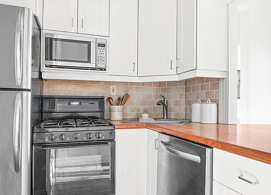 Sold by Compass | media 8