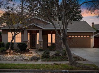 426 Treecrest Cir, Oakdale, CA 95361