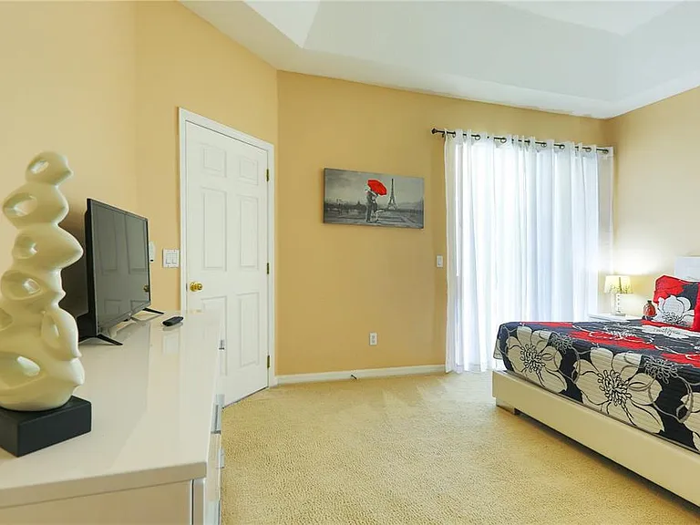 331 Henley Cir — Photo 17