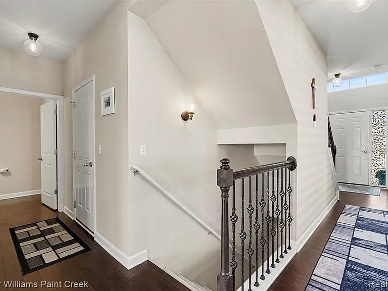 4846 E Stonegate Cir — Photo 14