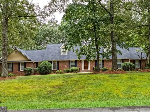 49 Oak Hill Dr, Rockmart, GA 30153