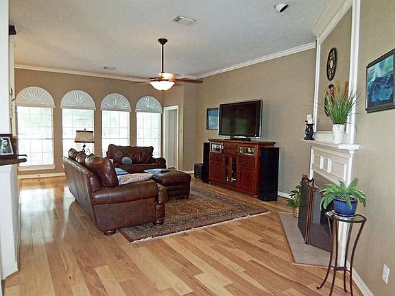 2nd image of 18502 Tranquility Dr