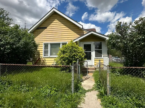 622 E 7th St, Muncie, IN 47302