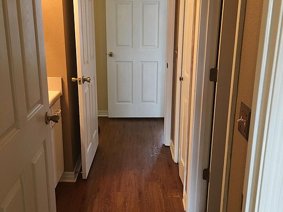 5th image of 8148 Heirloom Dr