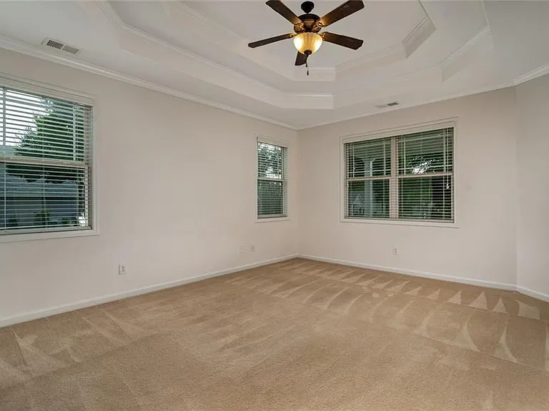 210 Harmony Lake Dr — Photo 11
