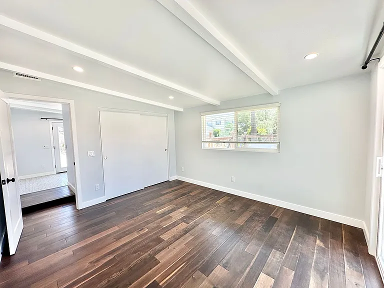 31428 Old River Rd — Photo 33