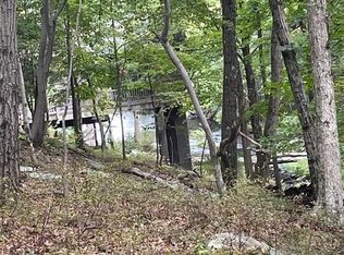 Lake Shore Drive, Harriman, NY 10950