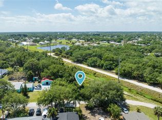 425 16th St SW, Vero Beach, FL 32962