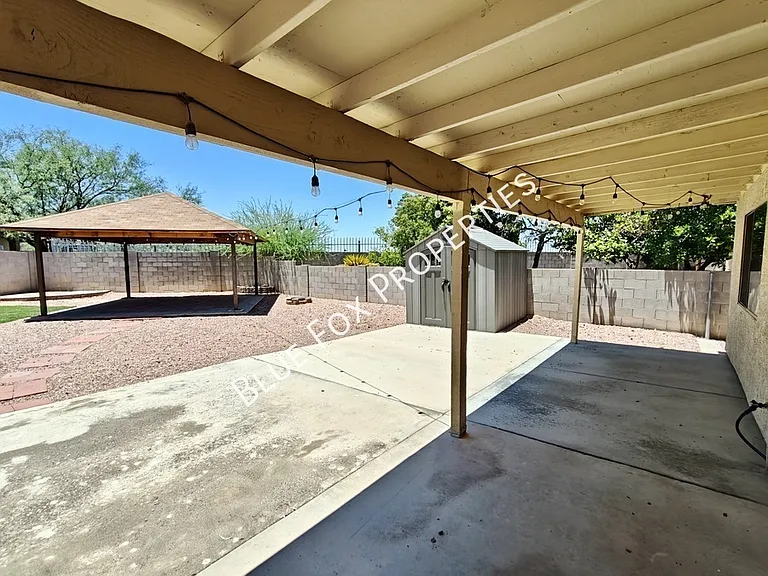 3754 E White River Dr — Photo 32