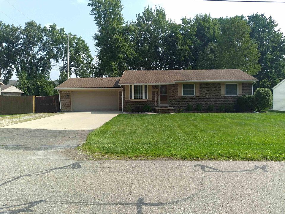 1st image of 26925 Campau Ln