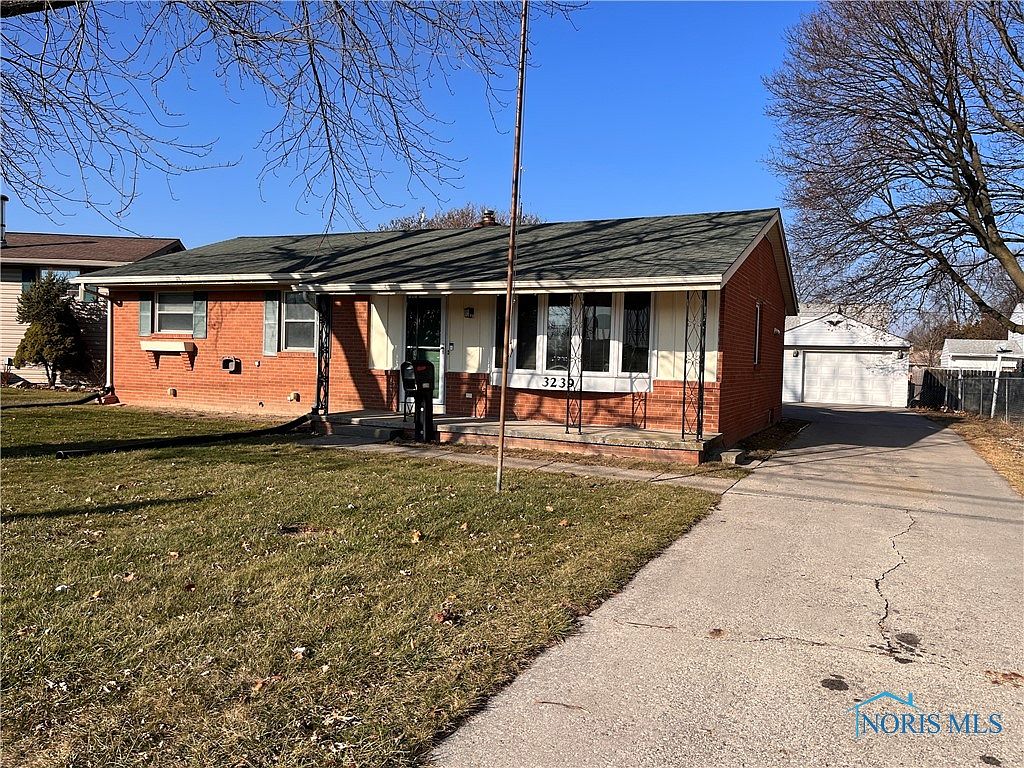 3239 Starr Ave, Oregon, OH 43616 Zillow