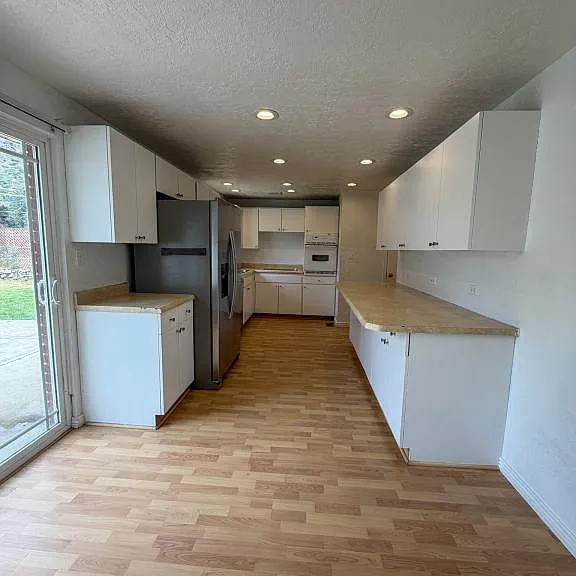 1278 Douglas St — Photo 3