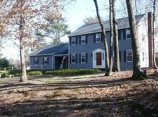 11 Huntsbridge Rd, North Attleboro, MA 02760