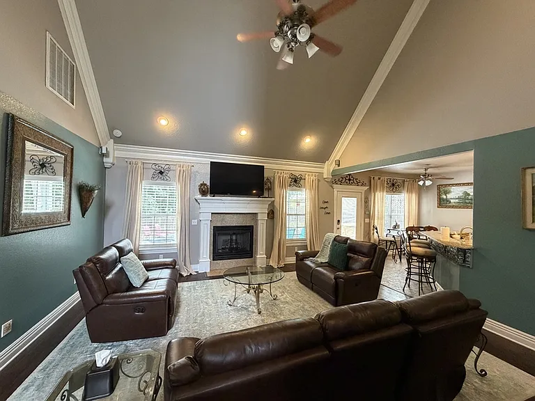 2234 Tall Tree Ln — Photo 11