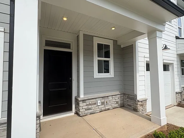 3054 Finchborough Ct — Photo 2