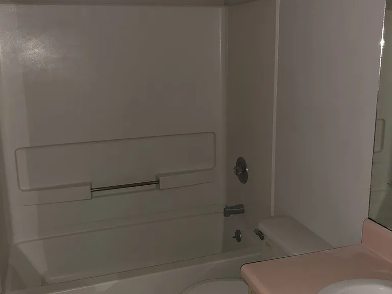 912 Granger Dr — Photo 11