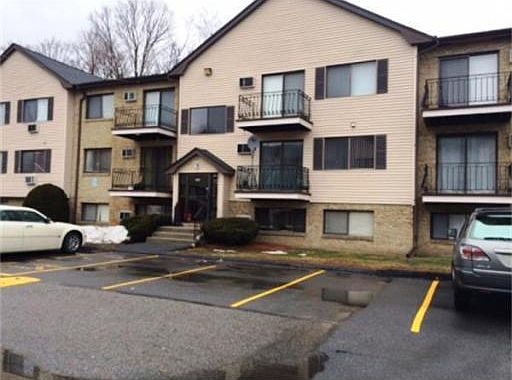 2nd image of 307 Pawtucket Blvd Unit 3