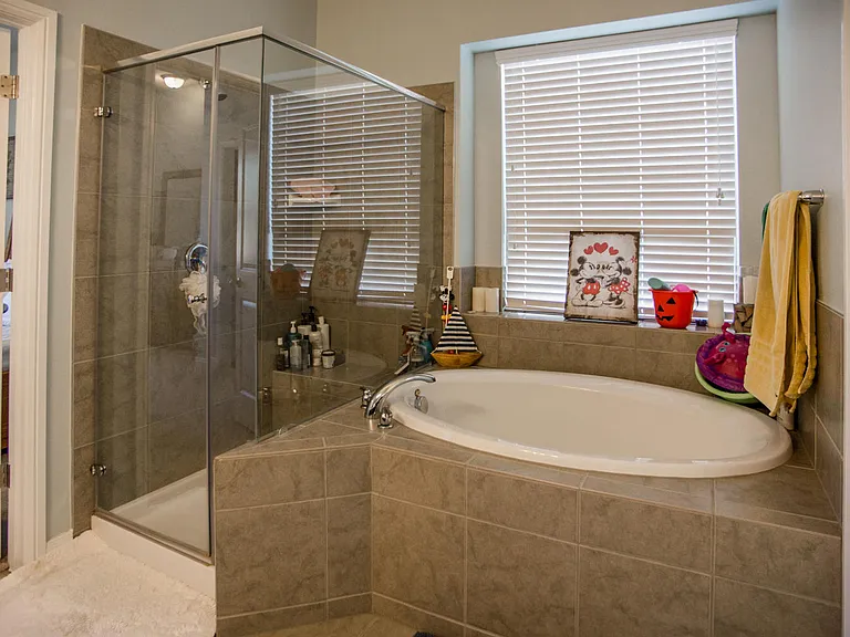 145 Pincea Pl — Photo 16