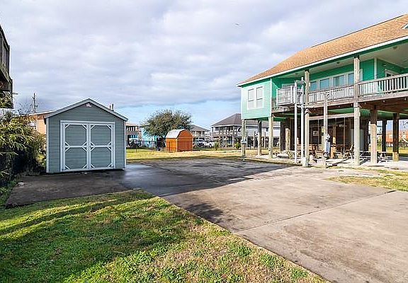 5th image of 953 Wommack Dr